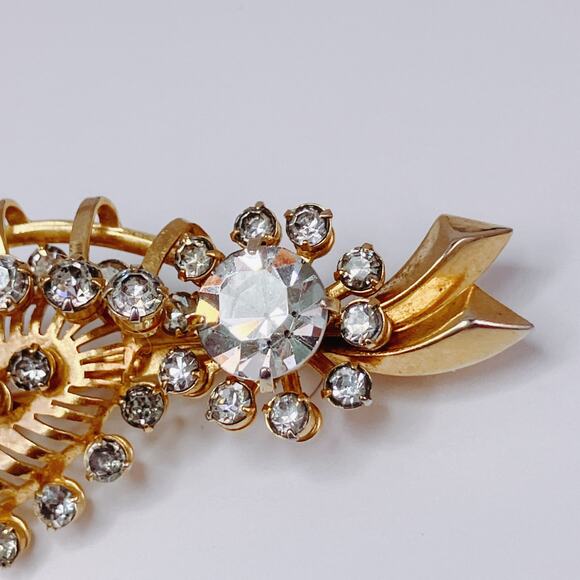VTG 1950s Brooch Rhinestone Spray Leaf Mid Century Gold Tone Pin Jewelry Sparkly - Picture 5 of 11